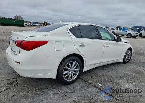 2014 Infiniti Q50 Base z USA, uszkodzony, nr VIN JN1BV7AP8EM677752